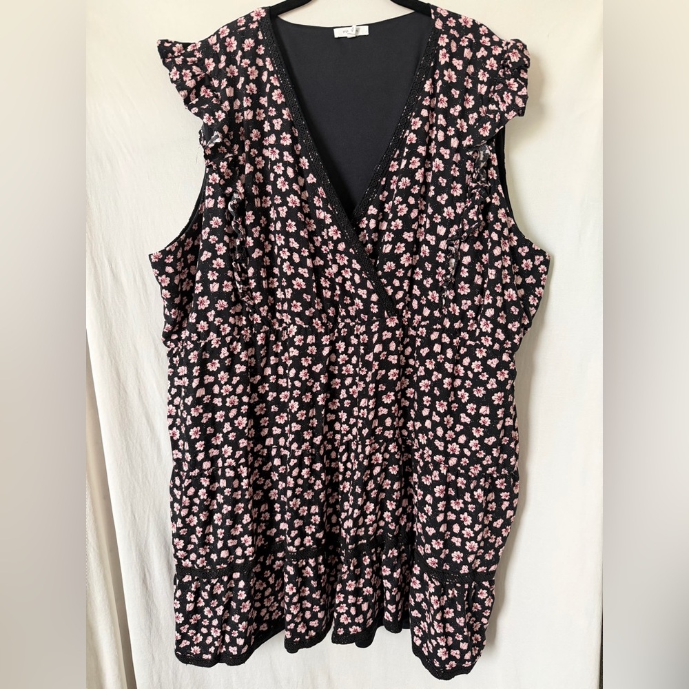 Maurices Black Floral Ruffle V-Neck Tunic with Pink Blossoms
